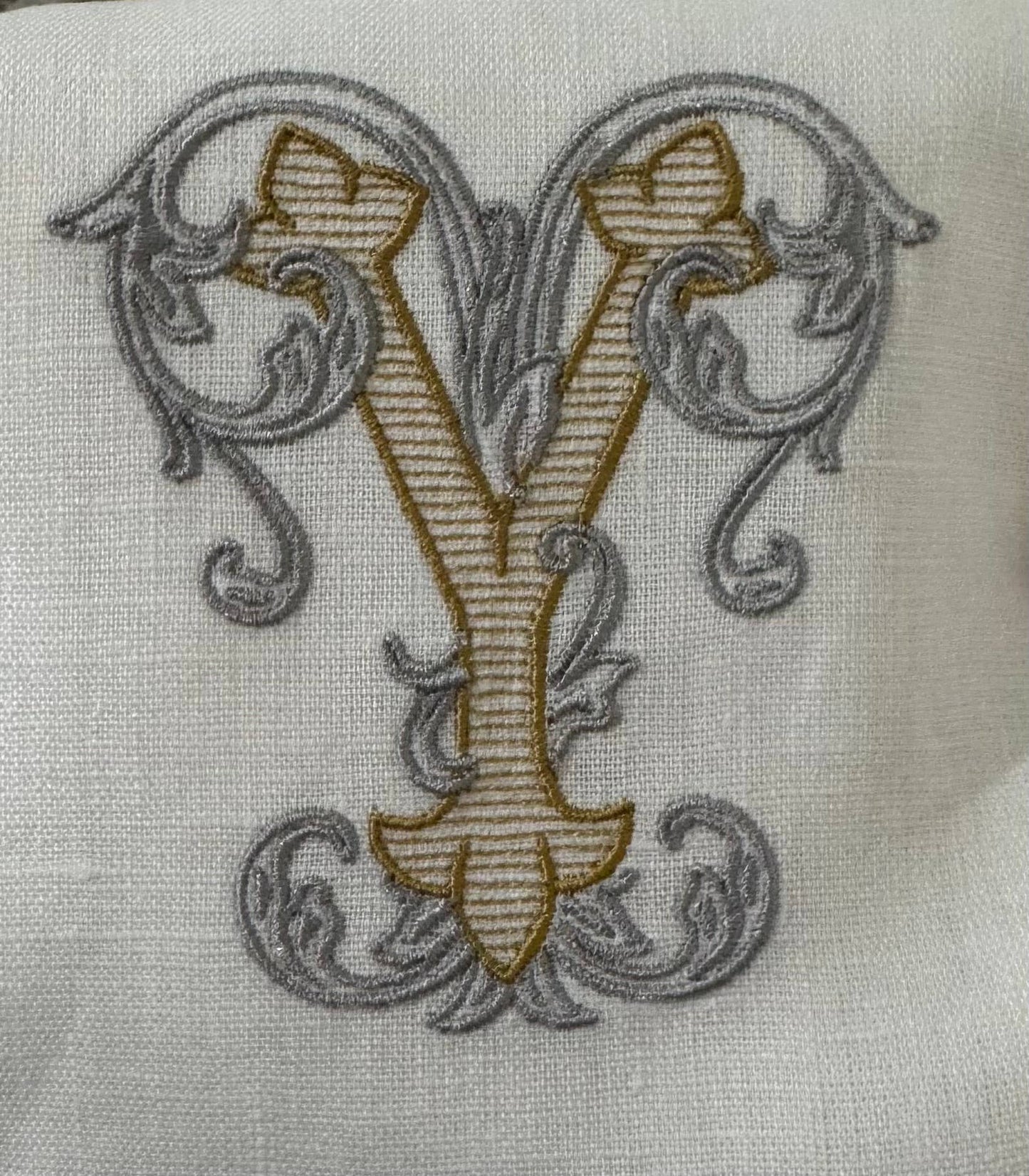 Vintage Vine Monogram Linen Towel: V