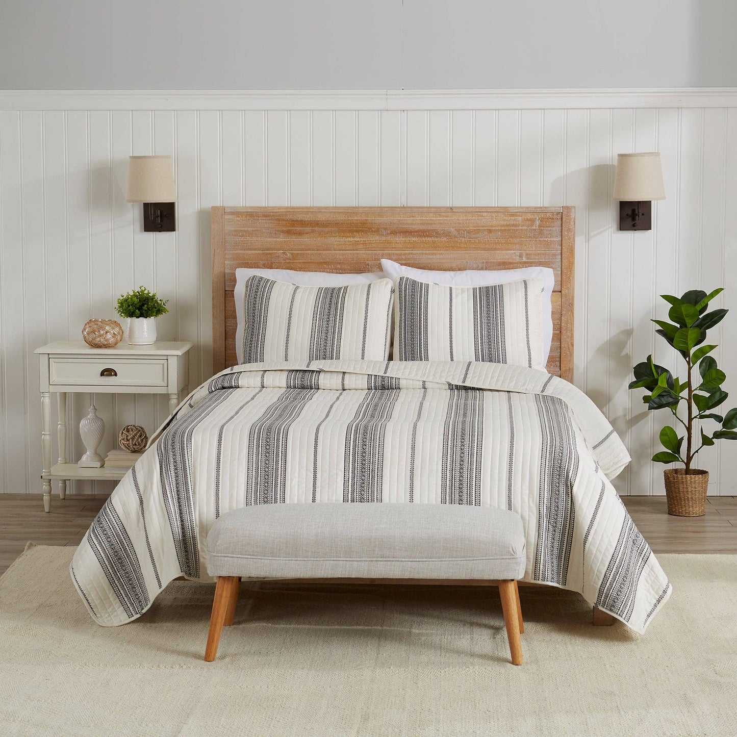 3-Piece Stripe Quilt - Wesley Collection: Wesley - White/Green / Twin - Edwina Alexis