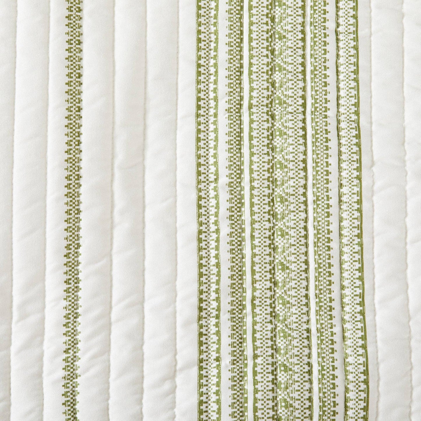 3-Piece Stripe Quilt - Wesley Collection: Wesley - White/Green / Twin - Edwina Alexis