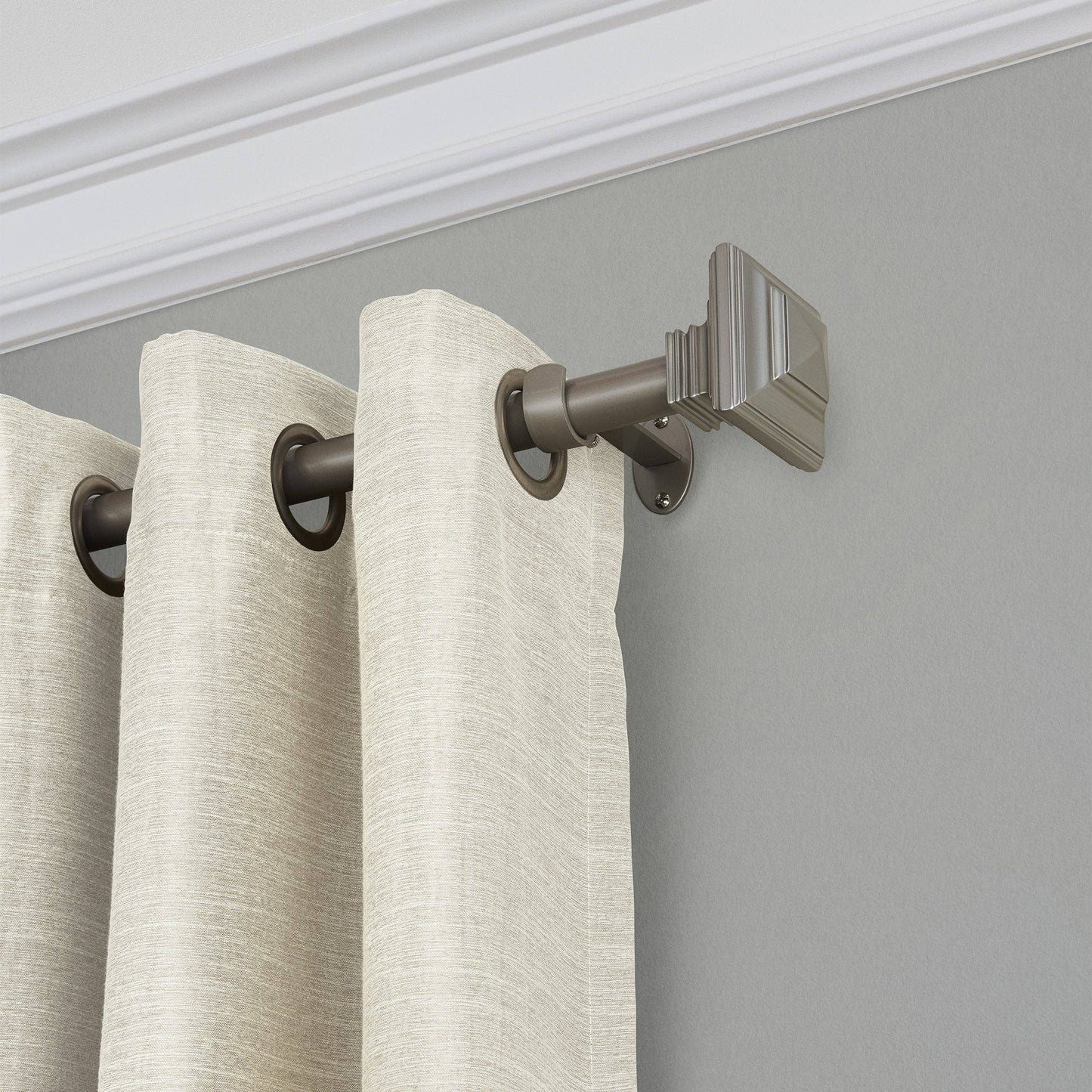 Florence 1" Window Drapery Single Curtain Rod with Stacked Square Finial: Antique Bronze / 48"-86"