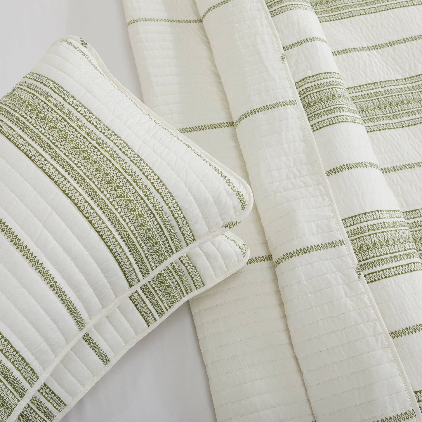 3-Piece Stripe Quilt - Wesley Collection: Wesley - White/Green / Twin - Edwina Alexis