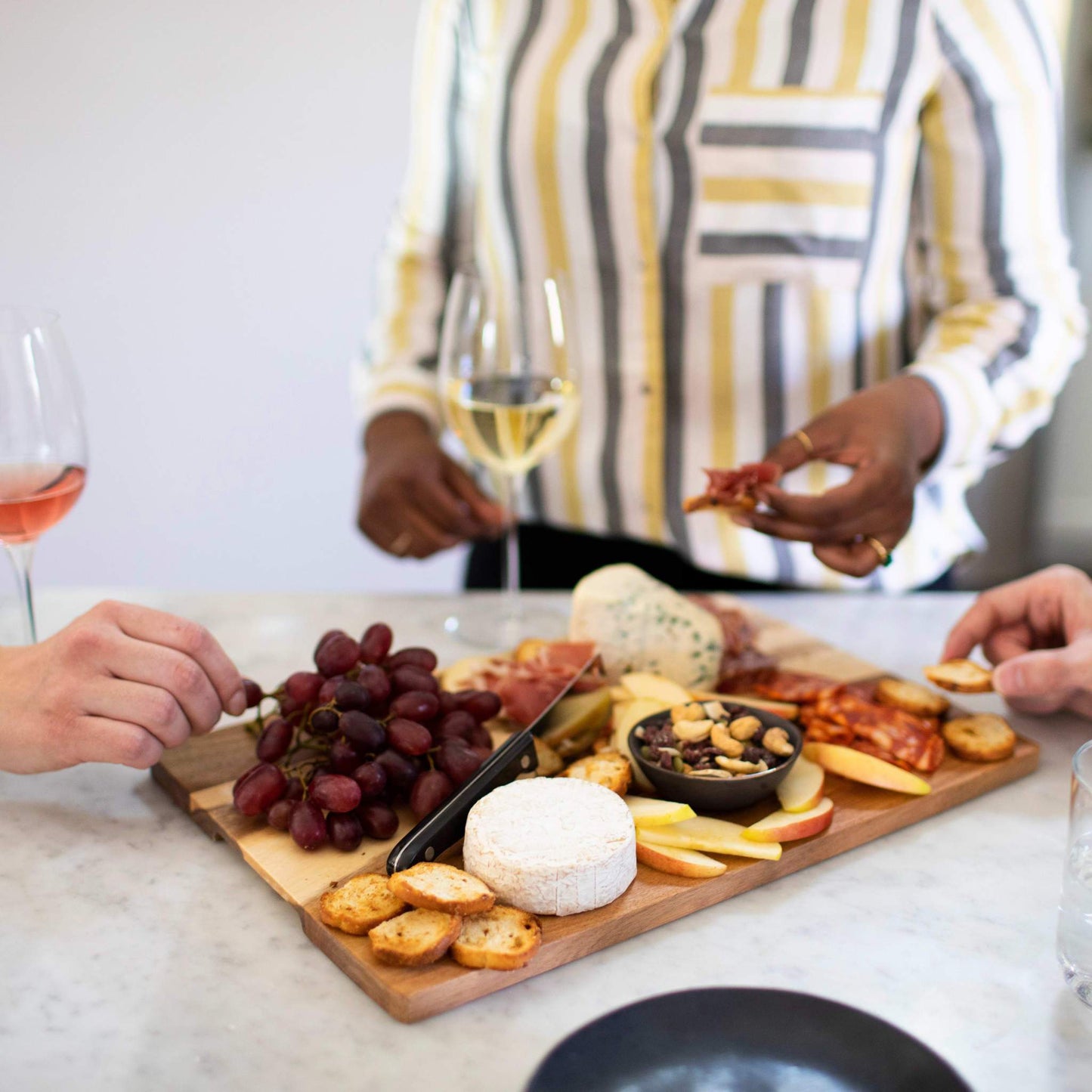 Libbey Acaciawood Cheese Board Serving Set with Glass Dome - Edwina Alexis