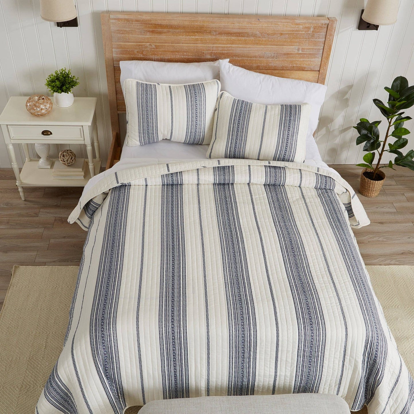 3-Piece Stripe Quilt - Wesley Collection: Wesley - White/Green / Twin - Edwina Alexis
