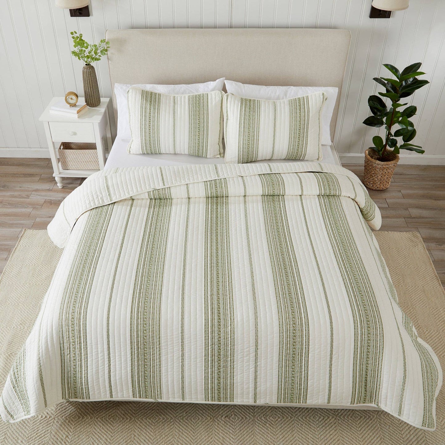 3-Piece Stripe Quilt - Wesley Collection: Wesley - White/Green / Twin - Edwina Alexis