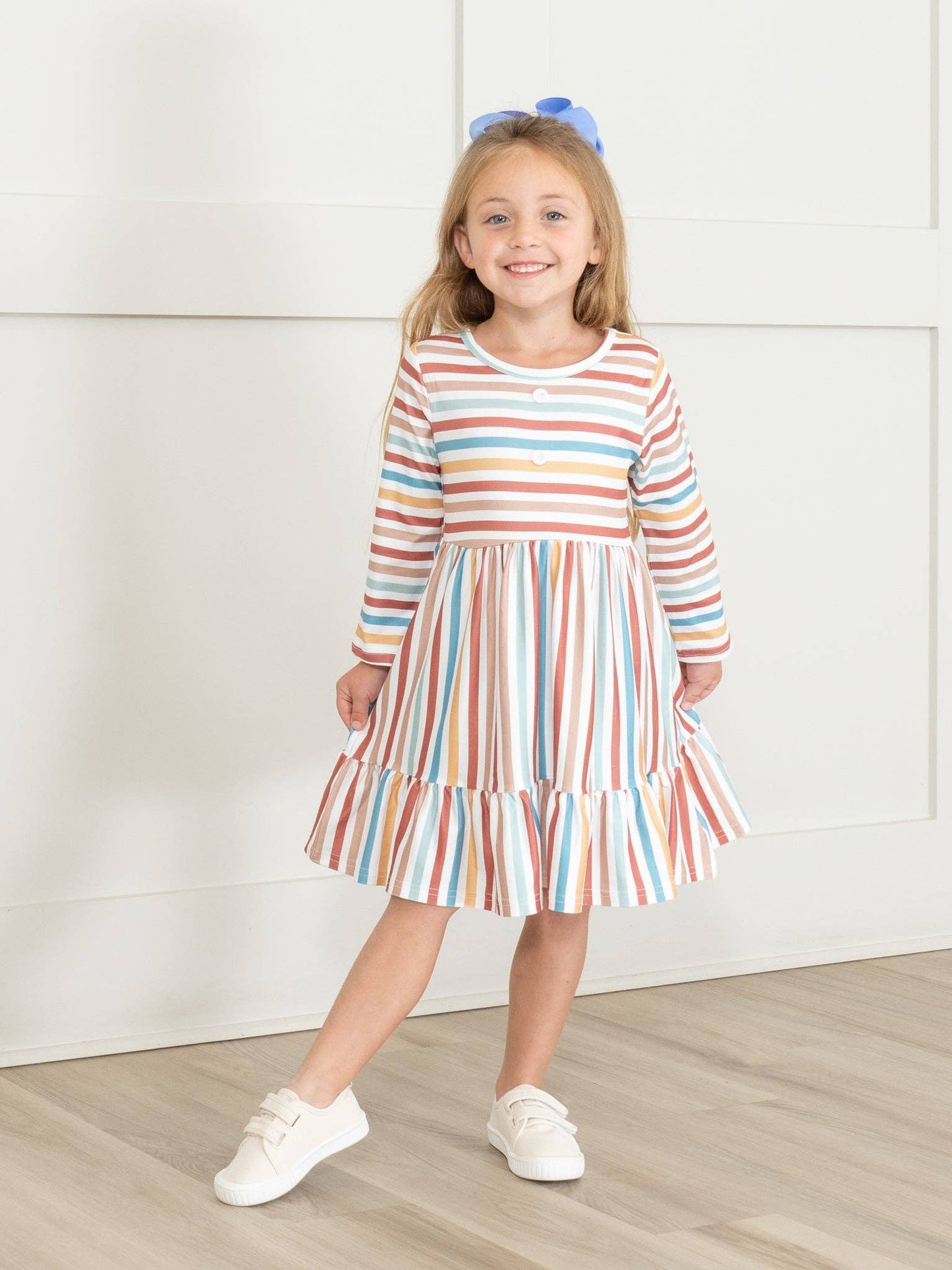 Kids' Classic Canvas Velcro Sneaker: Denim / 3C