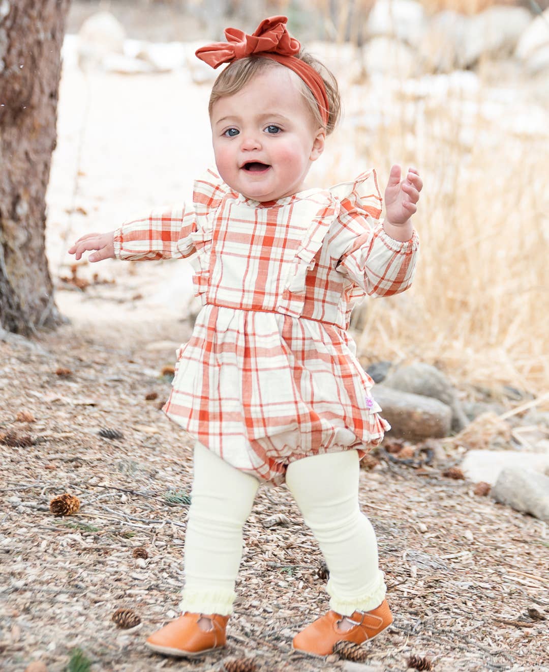 Girls Ivory Footless Ruffle Tights: Off-White / 12-24M