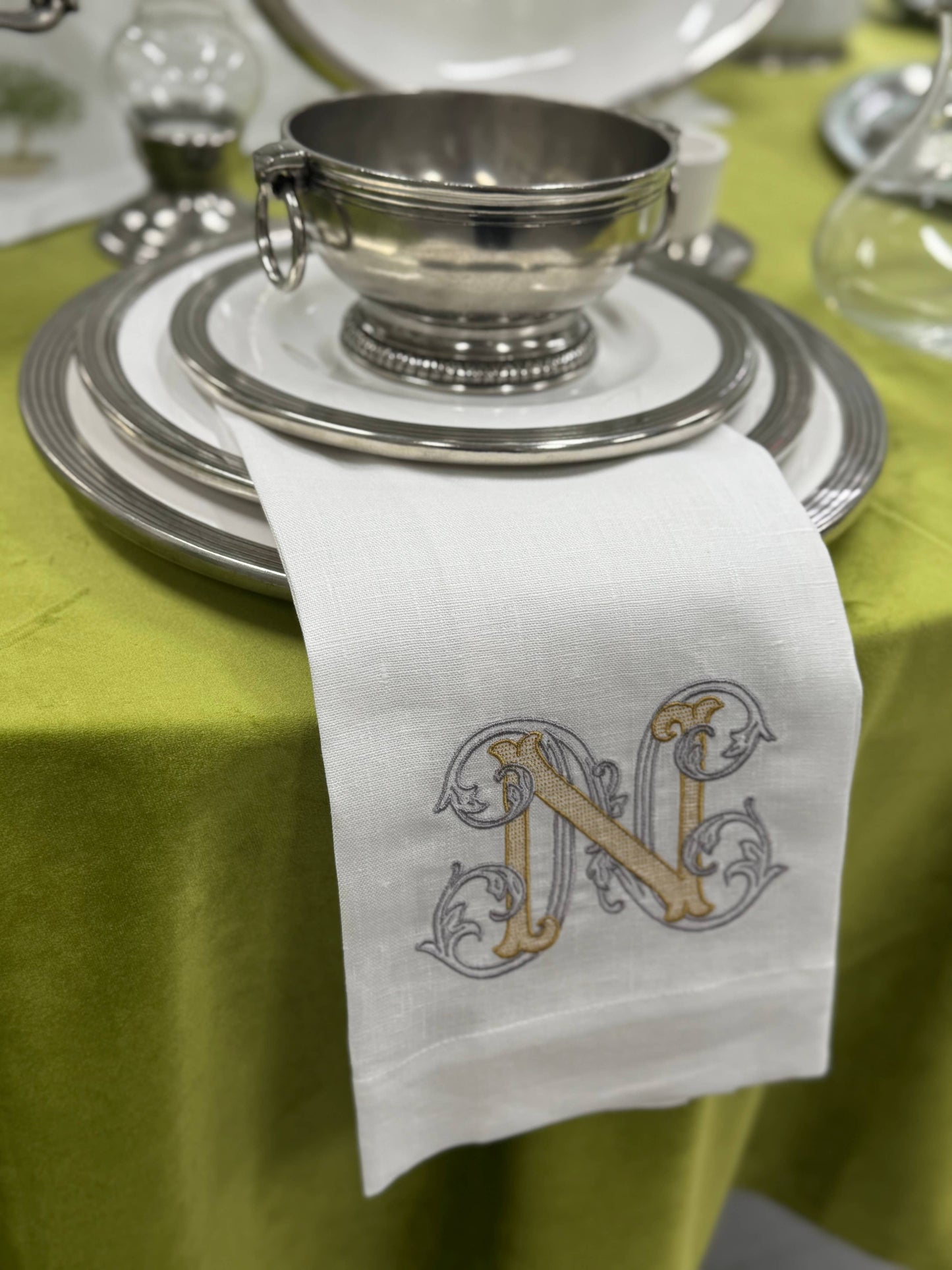 Vintage Vine Monogram Linen Towel: V
