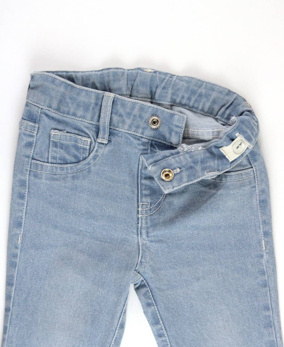 Girls Light Wash Denim Skinny Jeans: Blue / 2T