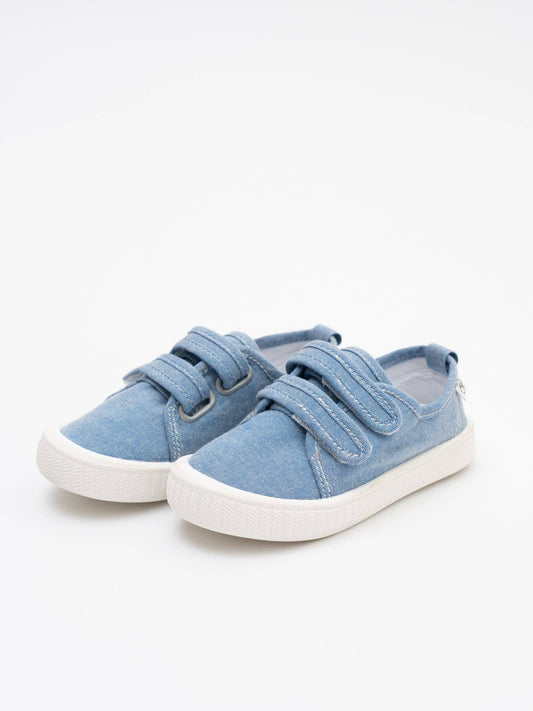 Kids' Classic Canvas Velcro Sneaker: Denim / 4C