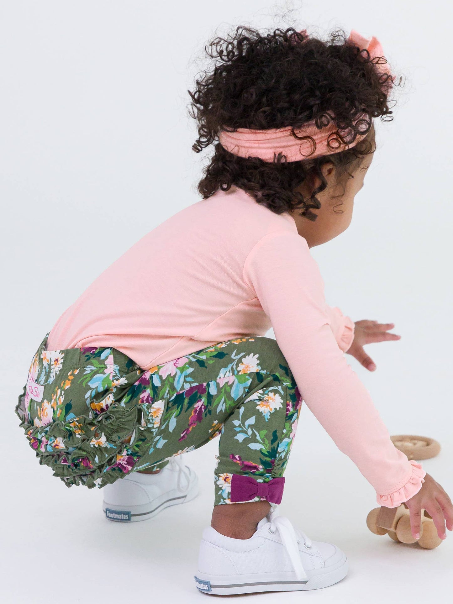 Baby Girls Pink Knit Long Sleeve Ruffle Bodysuit: Pink / 18-24m