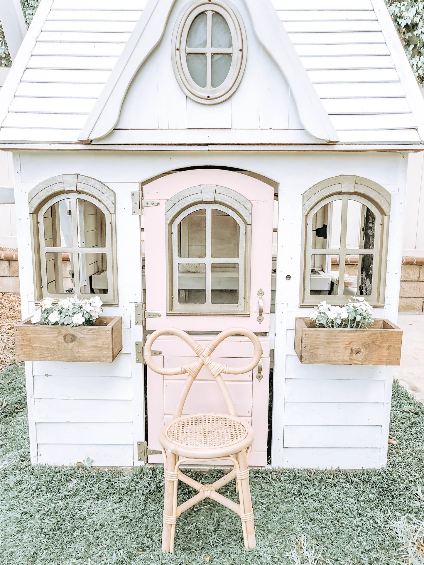 Poppie Bow Chair for kids (ages 2-7) Set of 2.