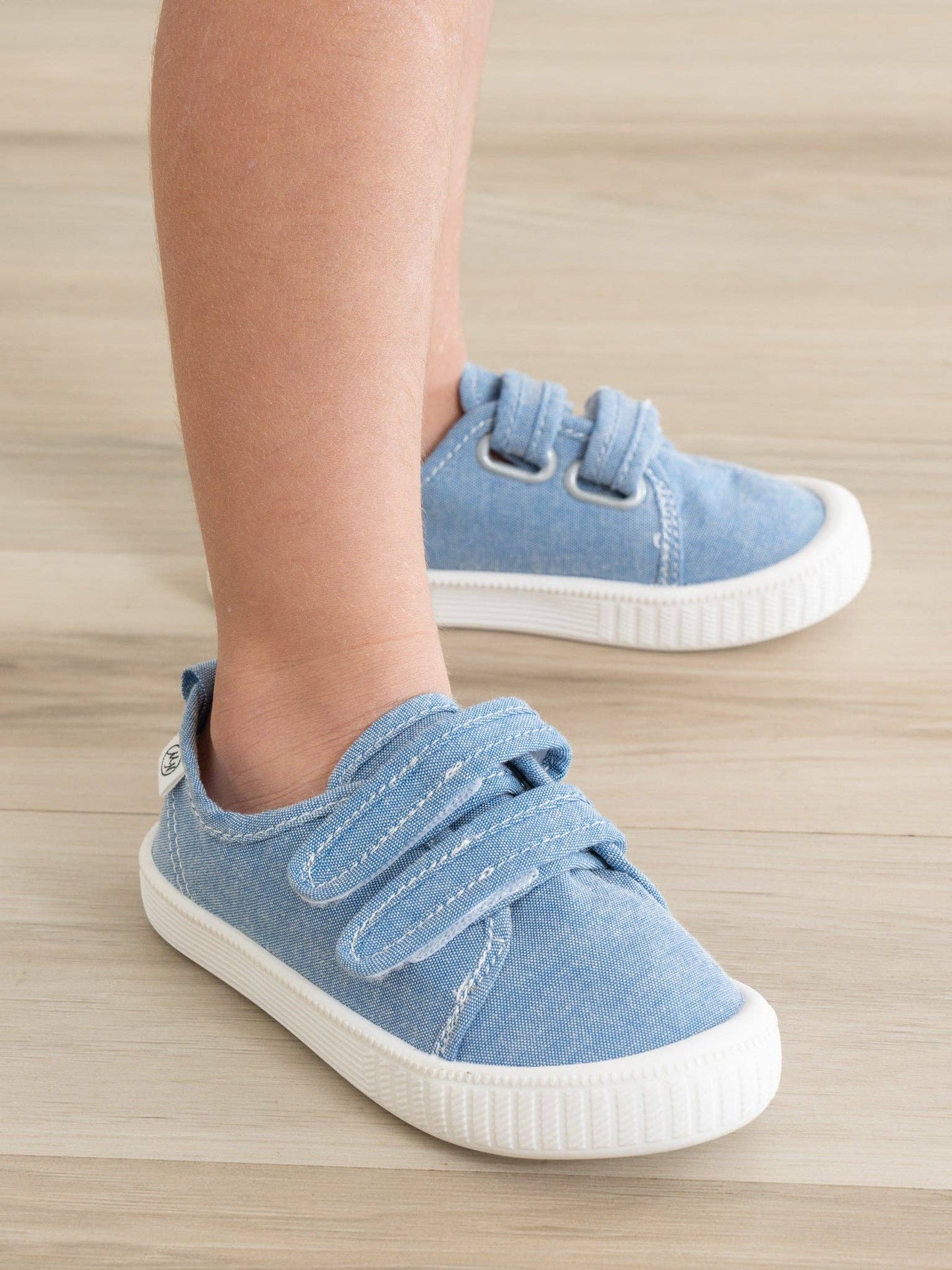 Kids' Classic Canvas Velcro Sneaker: Denim / 3C