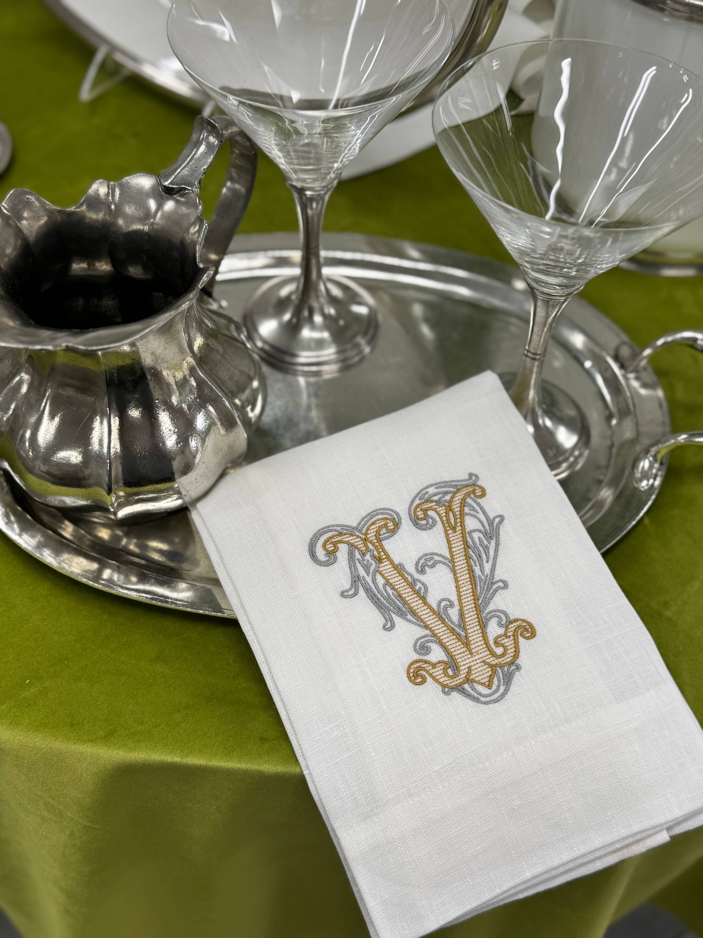 Vintage Vine Monogram Linen Towel: V