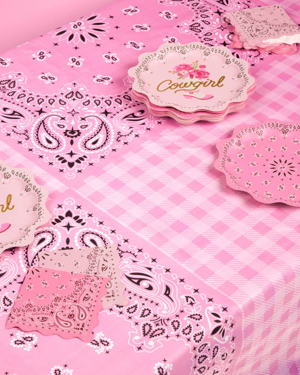 Cowgirl Tablecloth | pink, western, cowgirl, birthday, party