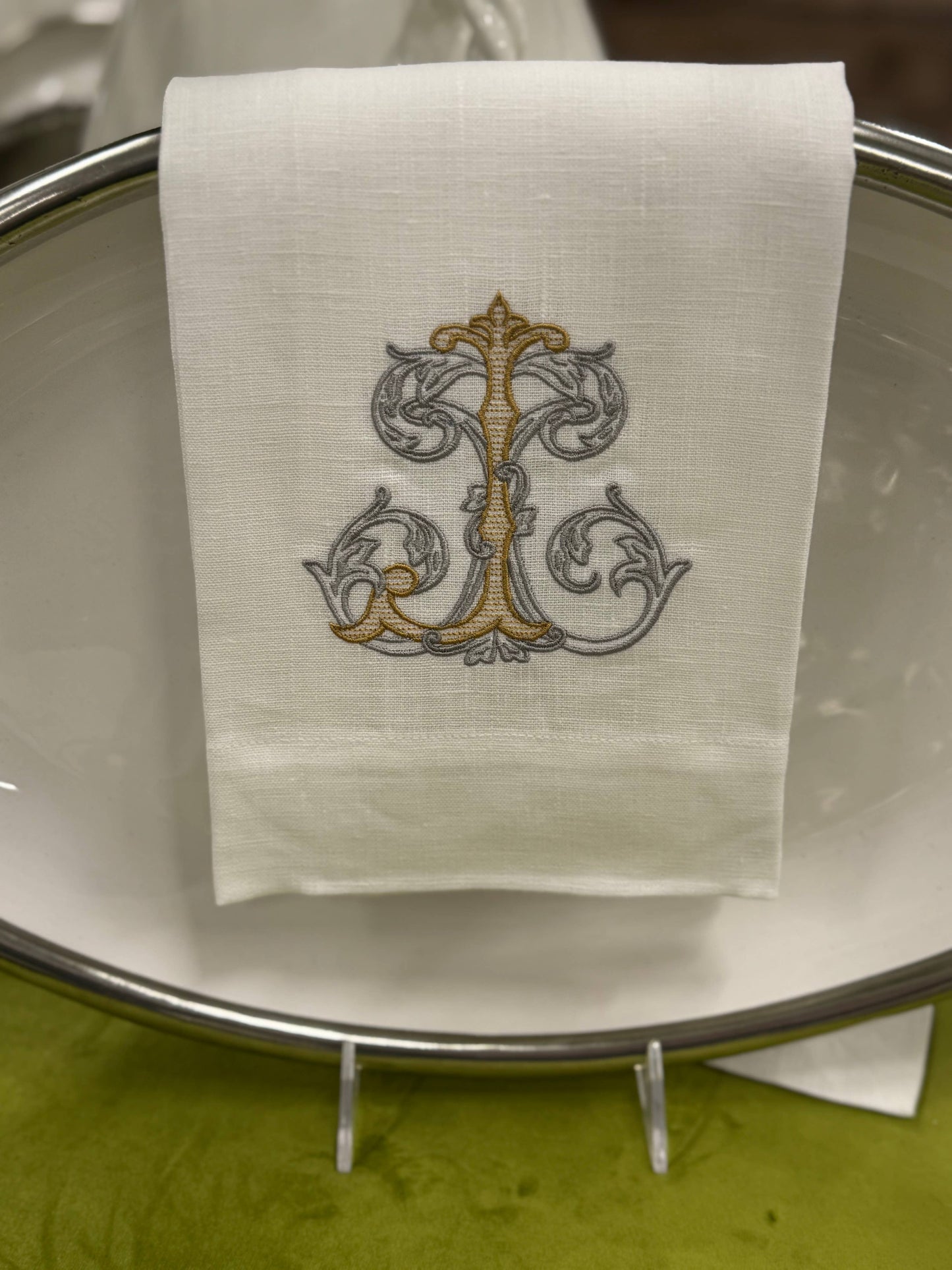Vintage Vine Monogram Linen Towel: V