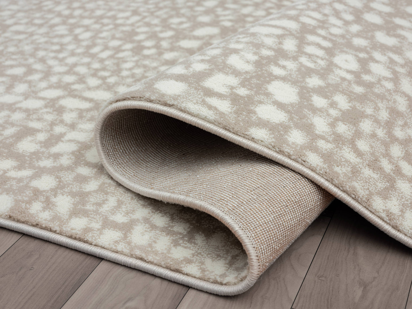 Abani Arto Contemporary Cheetah Print Area Rug: 6' x 9'
