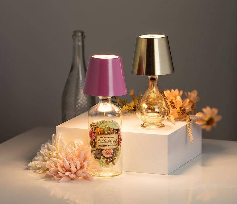 Classic Shade LED Bottle Stopper Light-5"H: White