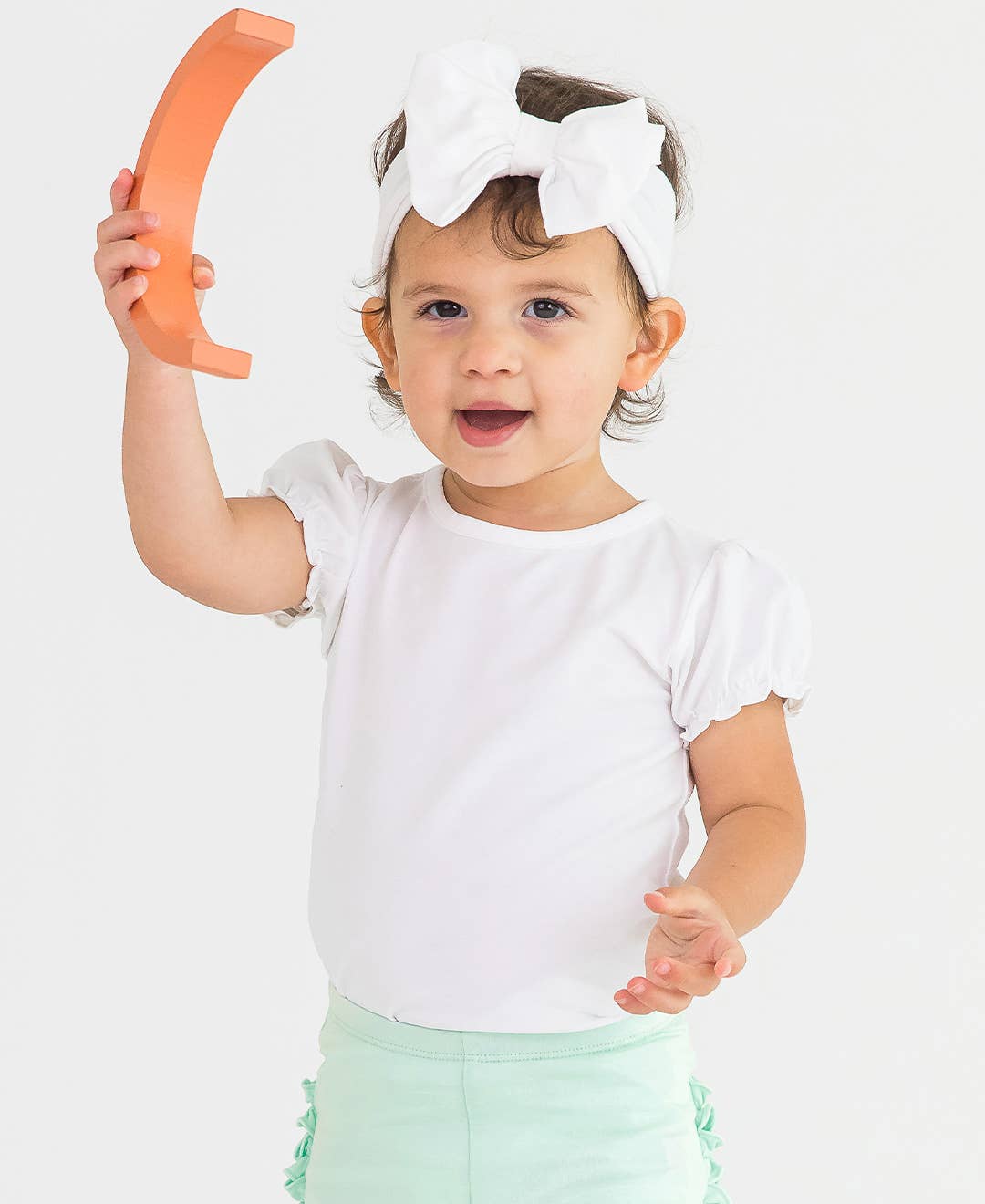 Baby Girls White Knit Puff Short Sleeve Bodysuit: White / 12-18m