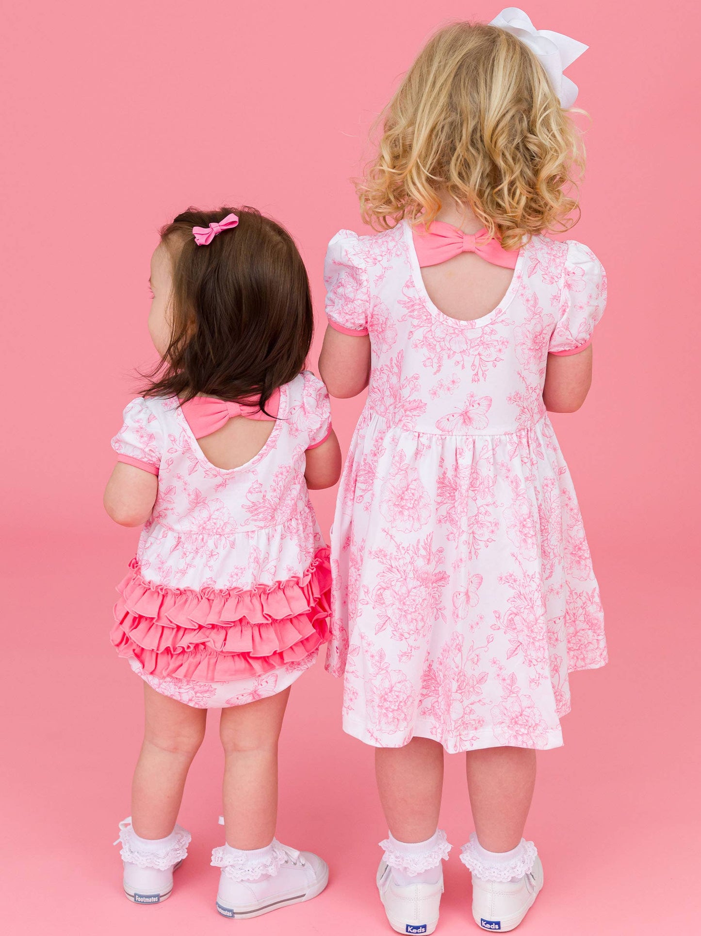 Girls Bubblegum Pink Butterfly Garden Toile Puff Short Sleeve Bow Twirl Dress
: Pink / 12-18m