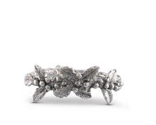 Load image into Gallery viewer, Holly Napkin Ring (Set of Four) - Edwina Alexis
