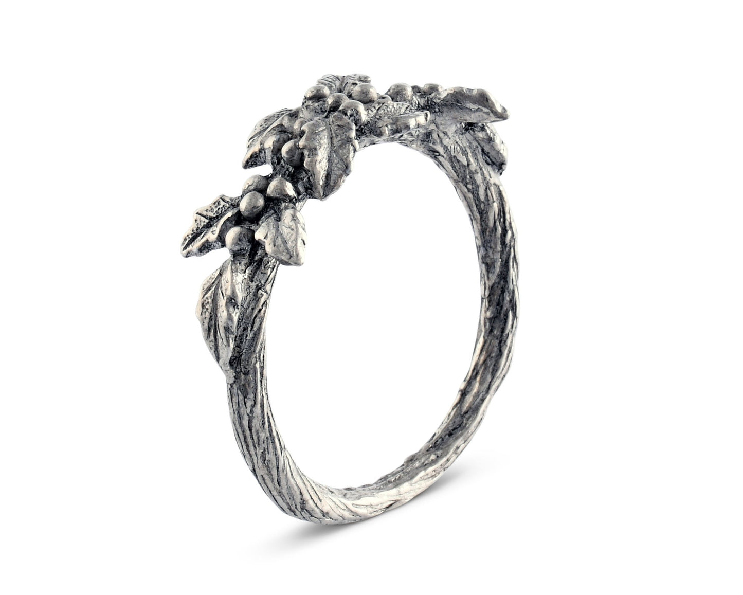 Holly Napkin Ring (Set of Four) - Edwina Alexis