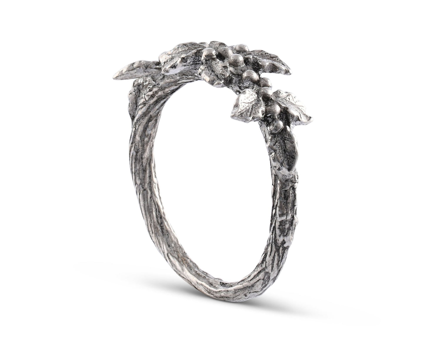 Holly Napkin Ring (Set of Four) - Edwina Alexis